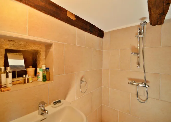 Les Maratoux Feriehus La Chapelle-Saint-Jean